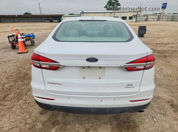 3FA6P0HD8LR220414 2020 FORD FUSION Белый Вид сзади