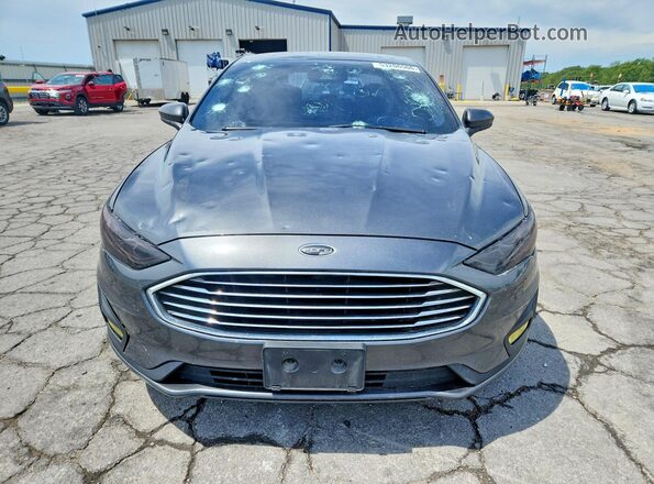 3FA6P0HD8LR226035 2020 FORD FUSION Gray Widok z przodu