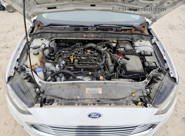 3FA6P0HD9LR105112 2020 FORD FUSION Белый Вид задней части салона