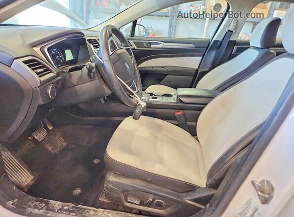 3FA6P0HD9LR189285 2020 FORD FUSION White Widok wnętrza z przodu