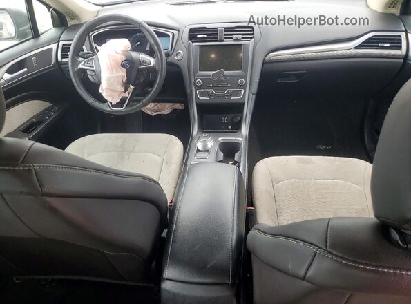 3FA6P0HDXLR201377 2020 FORD FUSION Gray Widok deski rozdzielczej