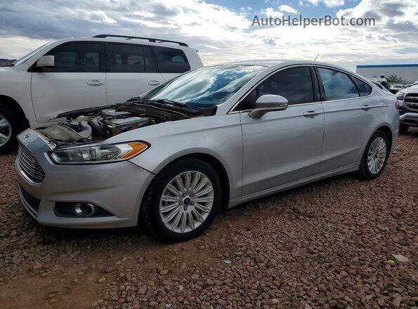 3FA6P0LU2GR115557 2016 FORD FUSION Silver Przód lewy