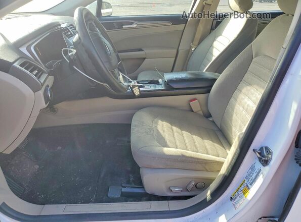 3FA6P0LU2JR221238 2018 FORD FUSION Белый Вид салона спереди