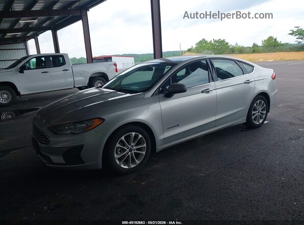 3FA6P0LU2KR115745 2019 FORD FUSION HYBRID Silver წინა მარცხენა ხედი სამი მეოთხედიდან
