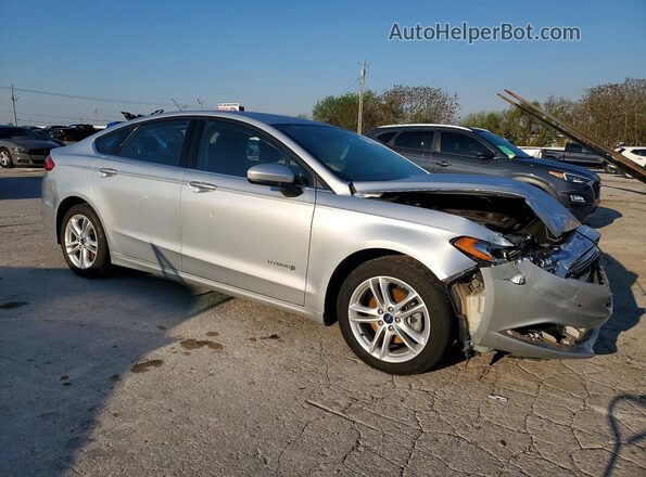3FA6P0LU3JR208658 2018 FORD FUSION Серебряный Передняя правая четверть