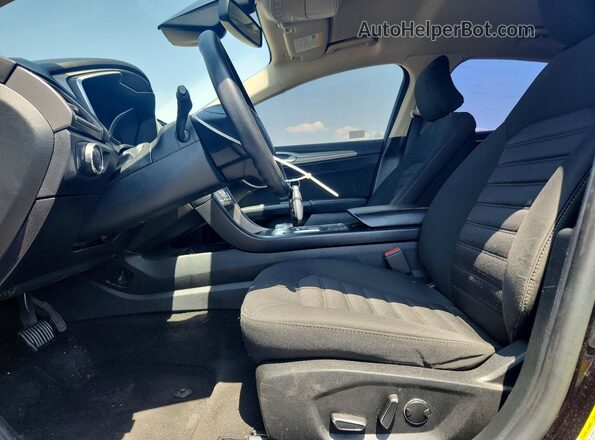 3FA6P0LU3KR114975 2019 FORD FUSION Черный Вид салона спереди