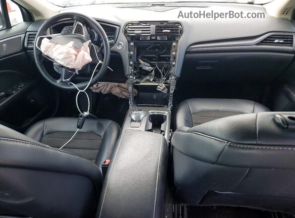 3FA6P0LU5JR231536 2018 FORD FUSION Серый Вид панели приборов