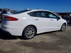 2019 Ford Fusion Se Белый vin: 3FA6P0LU5KR175261