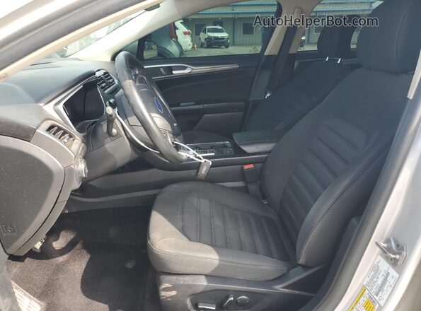 3FA6P0LU6HR295305 2017 FORD FUSION Silver Widok wnętrza z przodu