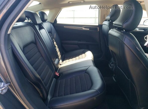 3FA6P0LU7HR391623 2017 FORD FUSION Серый Вид задних сидений