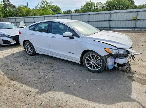 3FA6P0LU7HR400210 2017 FORD FUSION Белый Передняя правая четверть
