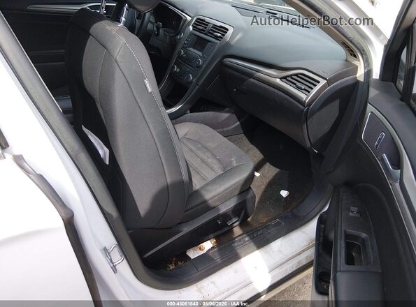 3FA6P0LU7JR169153 2018 FORD FUSION HYBRID Белый Вид салона спереди