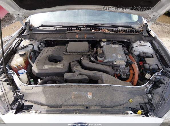 3FA6P0LU7JR169153 2018 FORD FUSION HYBRID Белый Вид сзади