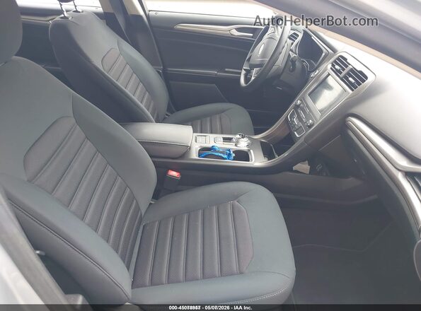 3FA6P0LU7KR190831 2019 FORD FUSION HYBRID Silver Սալոնի դիմացի տեսք