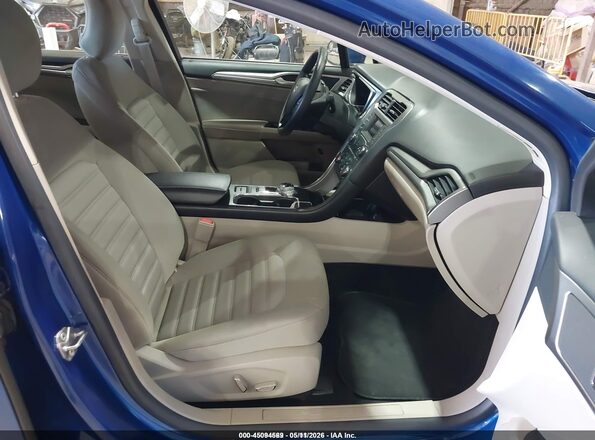 3FA6P0LU8JR212723 2018 FORD FUSION HYBRID Blue Widok wnętrza z przodu