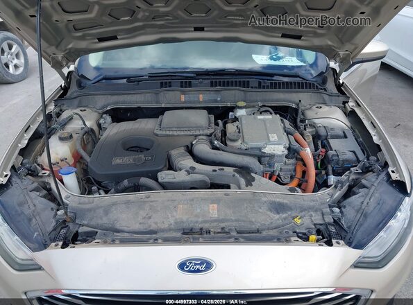 3FA6P0LU8KR211461 2019 FORD FUSION HYBRID Champagne Вид сзади