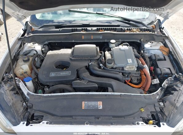 3FA6P0LU9HR368537 2017 FORD FUSION HYBRID Белый Вид сзади