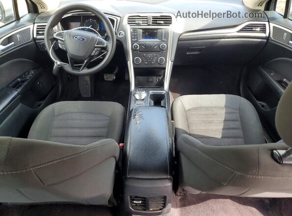 3FA6P0LUXHR285246 2017 FORD FUSION Silver Widok deski rozdzielczej