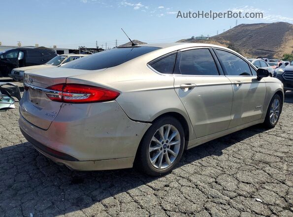3FA6P0LUXHR306838 2017 FORD FUSION Золотой Задняя правая четверть