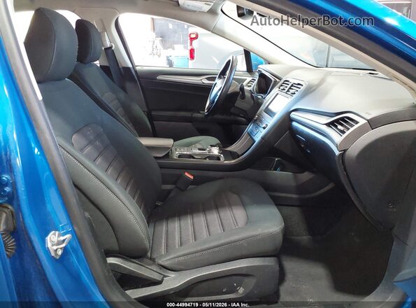 3FA6P0LUXLR200608 2020 FORD FUSION Blue Front interior view
