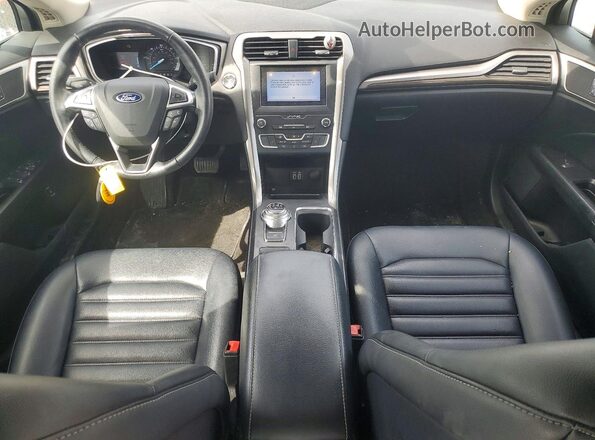 3FA6P0MU3KR239554 2019 FORD FUSION Серебряный Вид панели приборов