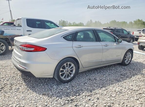 3FA6P0MU3KR239554 2019 FORD FUSION Серебряный Задняя правая четверть