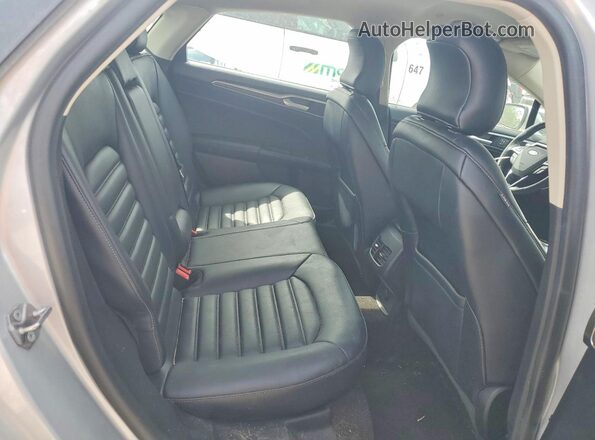 3FA6P0MU3KR239554 2019 FORD FUSION Серебряный Вид задних сидений