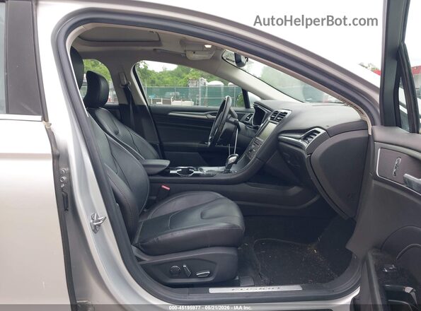 3FA6P0SU5GR363335 2016 FORD FUSION ENERGI Silver Вид салону спереду