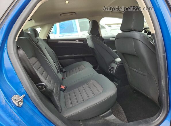 3FA6P0T96LR260204 2020 FORD FUSION Blue Հետևի նստատեղերի տեսք