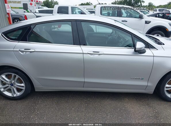 3FA6P0UU2JR254352 2018 FORD FUSION HYBRID Серебряный Панорамный вид салона 360°