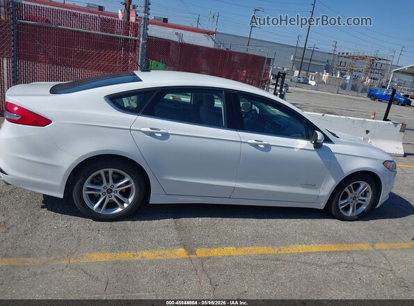 3FA6P0UU5JR254328 2018 FORD FUSION HYBRID Белый Панорамный вид салона 360°