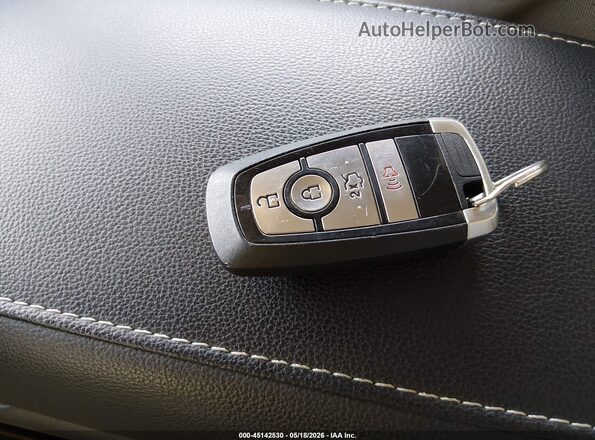3FA6P0UU8JR235921 2018 FORD FUSION HYBRID Синий Вид панели приборов