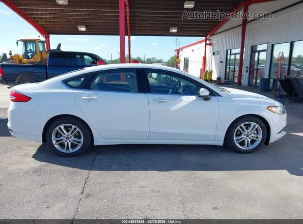 3FA6P0UU9JR235958 2018 FORD FUSION HYBRID White Սալոնի հետևի տեսք