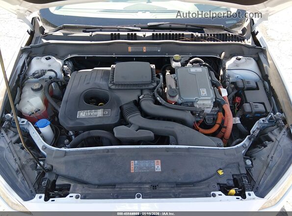 3FA6P0UUXJR254356 2018 FORD FUSION HYBRID White Вид ззаду