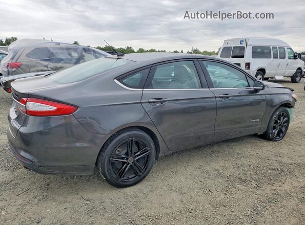 3FA6P0UUXJR261663 2018 FORD FUSION Серый Задняя правая четверть