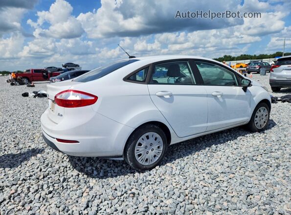 3FADP4AJ6JM111538 2018 FORD FIESTA Белый Задняя правая четверть