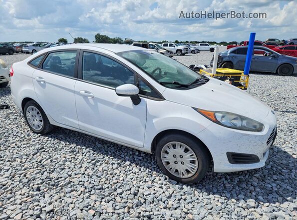 3FADP4AJ6JM111538 2018 FORD FIESTA Белый Передняя правая четверть