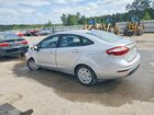 2018 Ford Fiesta S Серебряный vin: 3FADP4AJ6JM144927