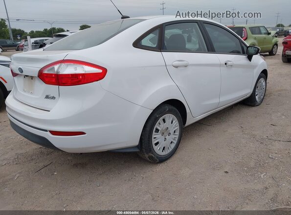 3FADP4AJ8JM112027 2018 FORD FIESTA Белый Задняя правая четверть