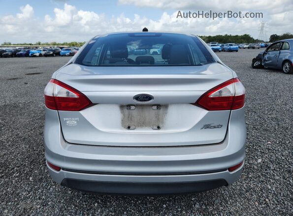 3FADP4AJ9GM144235 2016 FORD FIESTA Серебряный Вид сзади