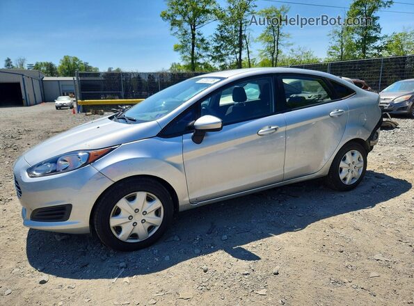 3FADP4AJXKM129462 2019 FORD FIESTA Silver Vista tres cuartos delantera izquierda