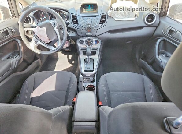 3FADP4BJ0HM166169 2017 FORD FIESTA Black Dashboard view