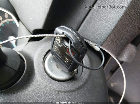 3FADP4BJ1GM158208 2016 FORD FIESTA Белый Вид панели приборов