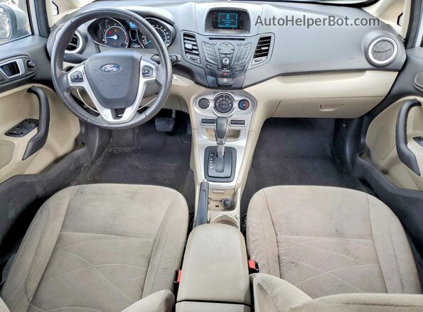 3FADP4BJ1GM166910 2016 FORD FIESTA Silver Vista del salpicadero