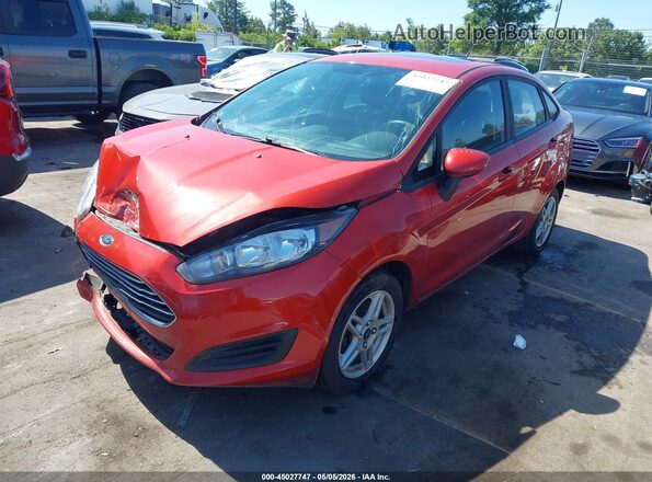 3FADP4BJ1JM138242 2018 FORD FIESTA Красный Передняя левая четверть