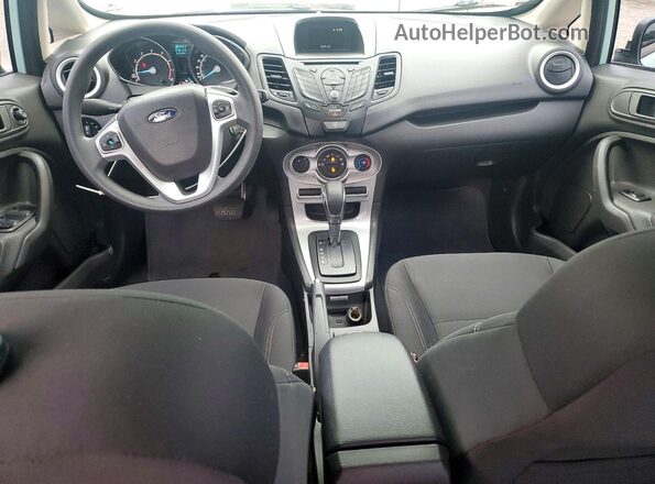3FADP4BJ3KM147333 2019 FORD FIESTA Turquoise Vista del salpicadero