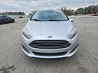 2018 Ford Fiesta Se Серебряный vin: 3FADP4BJ5JM144903