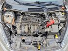 2018 Ford Fiesta Se Серебряный vin: 3FADP4BJ5JM144903