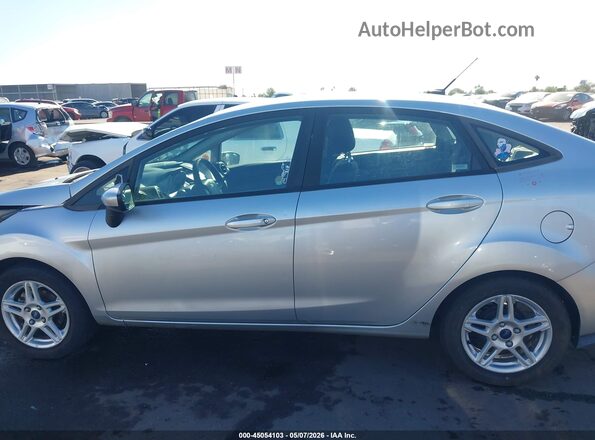 3FADP4BJ5KM138388 2019 FORD FIESTA Silver Vista interior de 360 grados