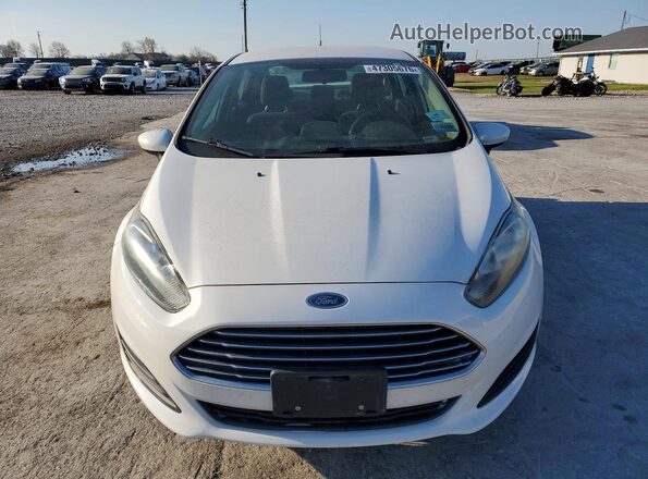 3FADP4BJ5KM143557 2019 FORD FIESTA White Widok z przodu